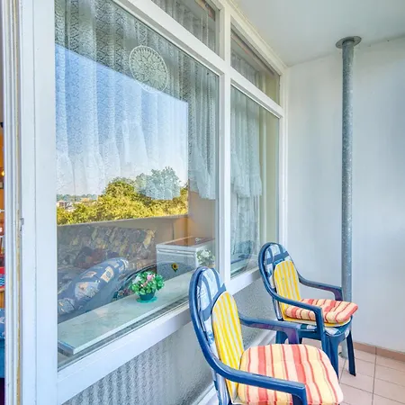 - Haus M, App 0m0104 Apartamento
